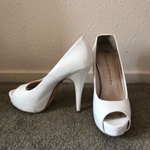 White, peep toe heels